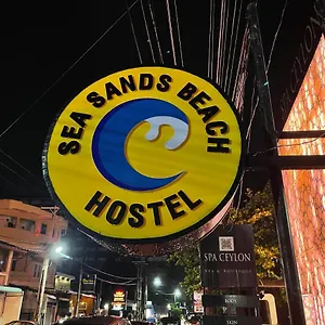 Hostel Sea Sands 